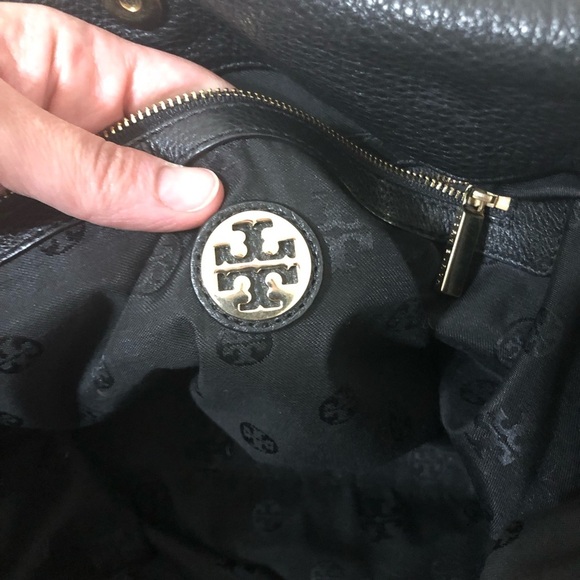 Tory Burch Thea Round Tote Black Leather Shoulder Bag - Picture 8 of 12